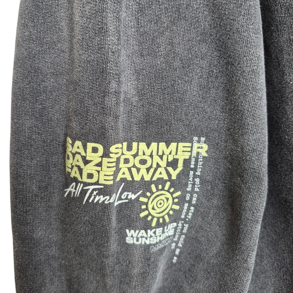 All Time Low Sad Summer Daze Dont Fade Away Tour Hoodie‎ Size Medium